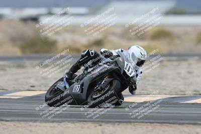 media/Nov-15-2025-Race Pace (Sat) [[8de605a2d8]]/Verified Riders/Turn 4 (1030am)/